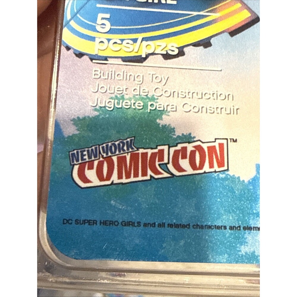 LEGO DC: Batgirl Minifigure Blister NYCC 2016 Exclusive New York Comic Con Rare - Picture 8 of 9
